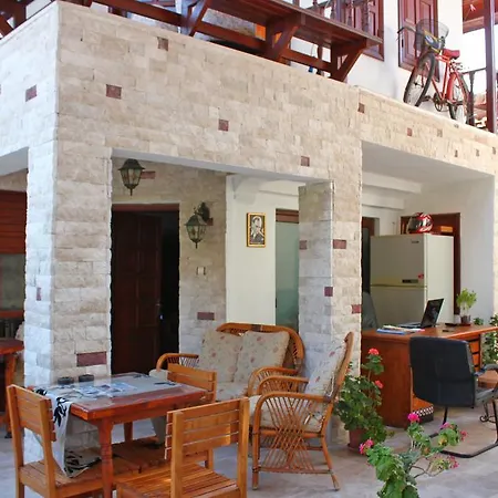 Apart Otel Liman Akyaka 3*