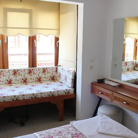 Apart Otel Liman Akyaka 3*